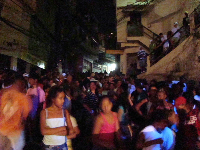 Beat Diaspora is the blog of'Gregzinho' an American living in Rocinha and